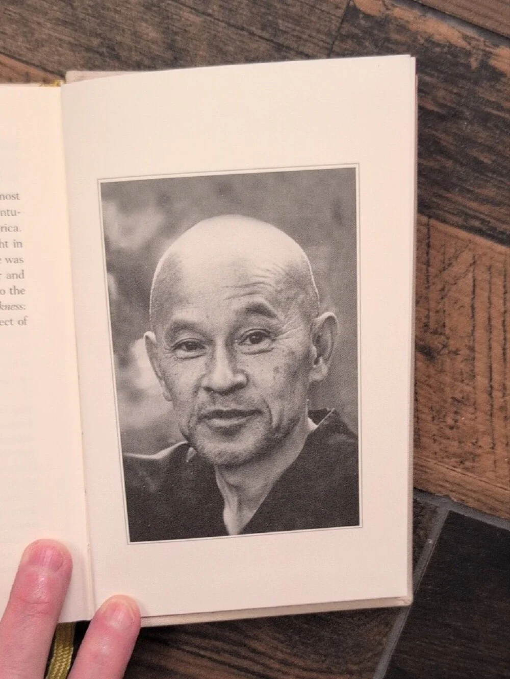 2006 Shambhala Library Zen Mind Beginner's Mind Hardcover Suzuki Cream & Gold